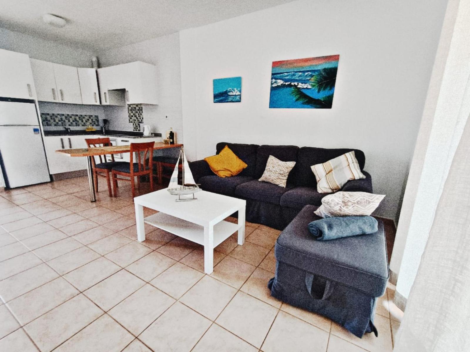 Casa Anita, Pool Sea And Surf In Corralejo
